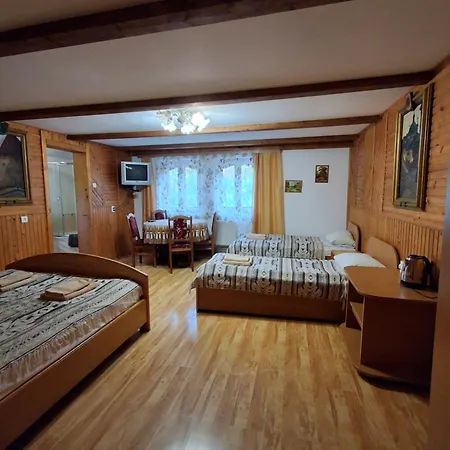 Guest House Grunyk Guest house 2*